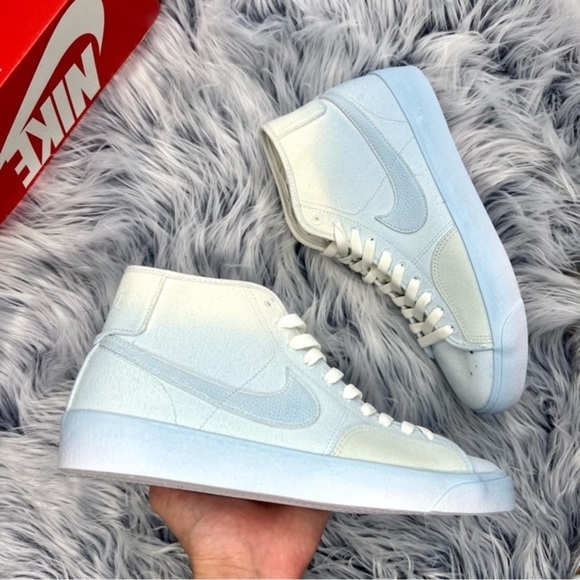 Nike Blazer Court Mid PRM - Picture 2 of 5